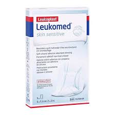 Leukoplast - leukomed skin sensitive medicazione assorbente con morbido adhesivo in silicone 5 pz 5x7,2cm